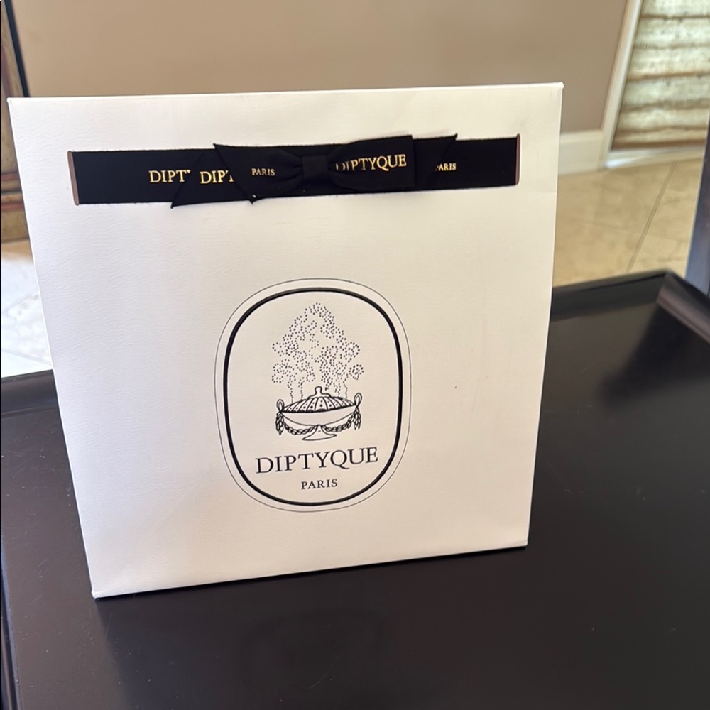 Diptyque White and Black Gift Bag